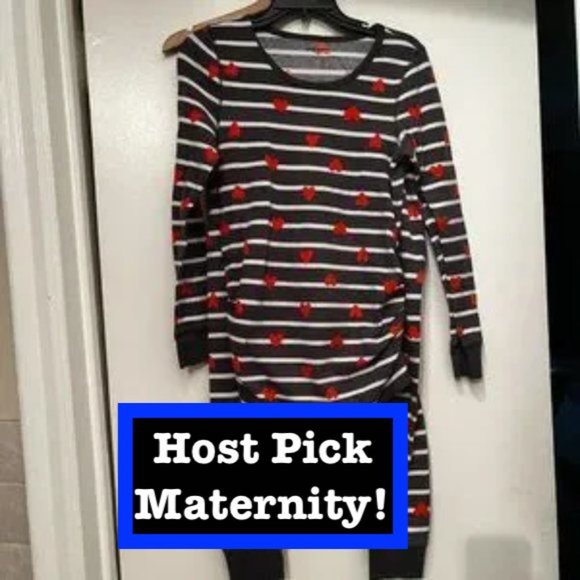 Maternity Pajamas - Heart Themed /‎ Old Navy (Size Medium / Worn a few times) - Picture 1 of 15